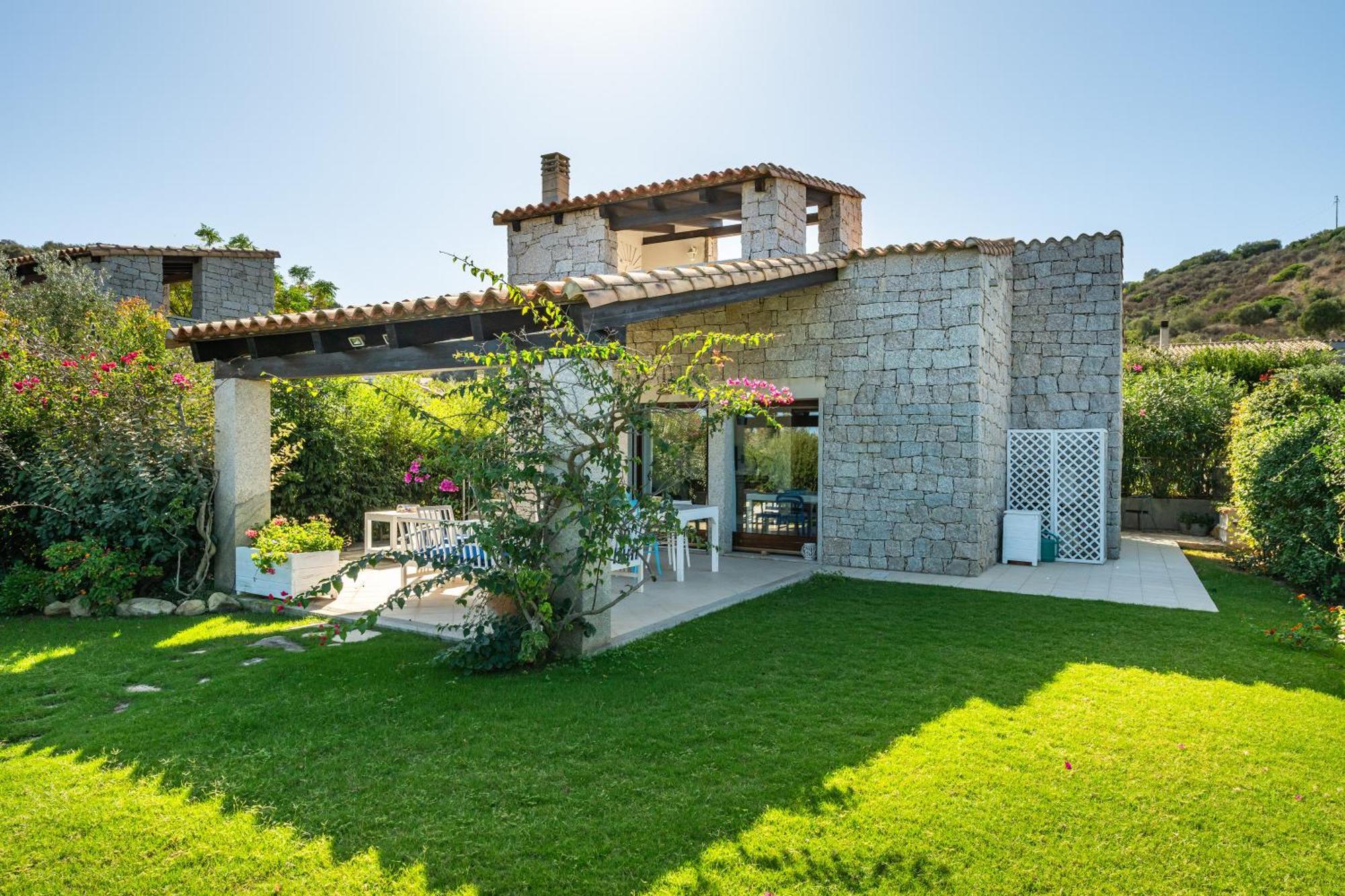 Villa Bouganville Cala Sinzias Castiadas Eksteriør bilde