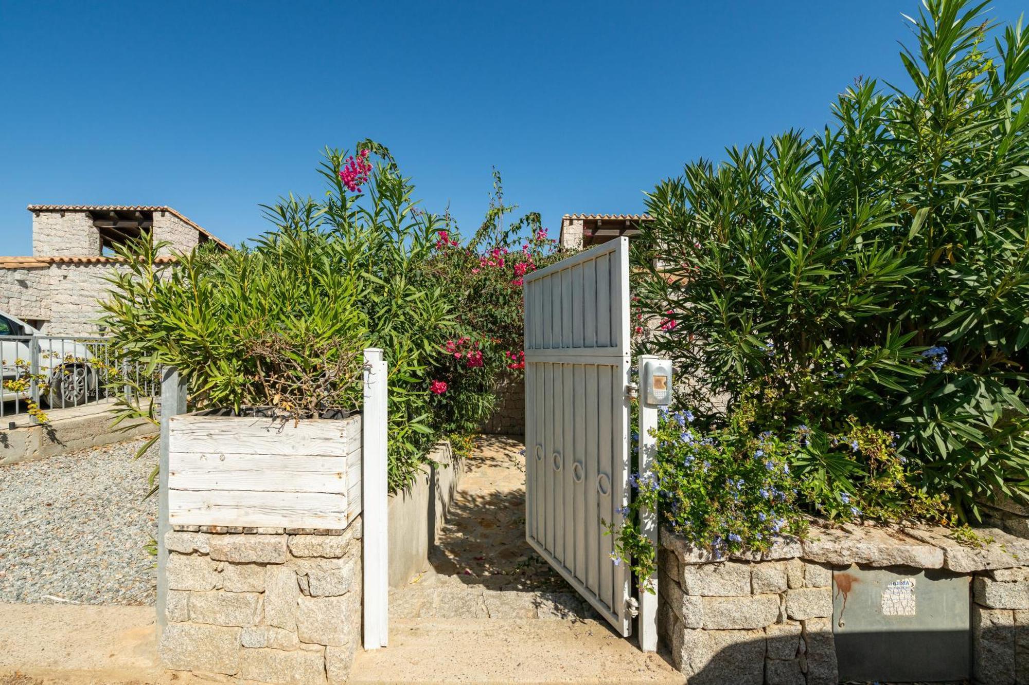 Villa Bouganville Cala Sinzias Castiadas Eksteriør bilde